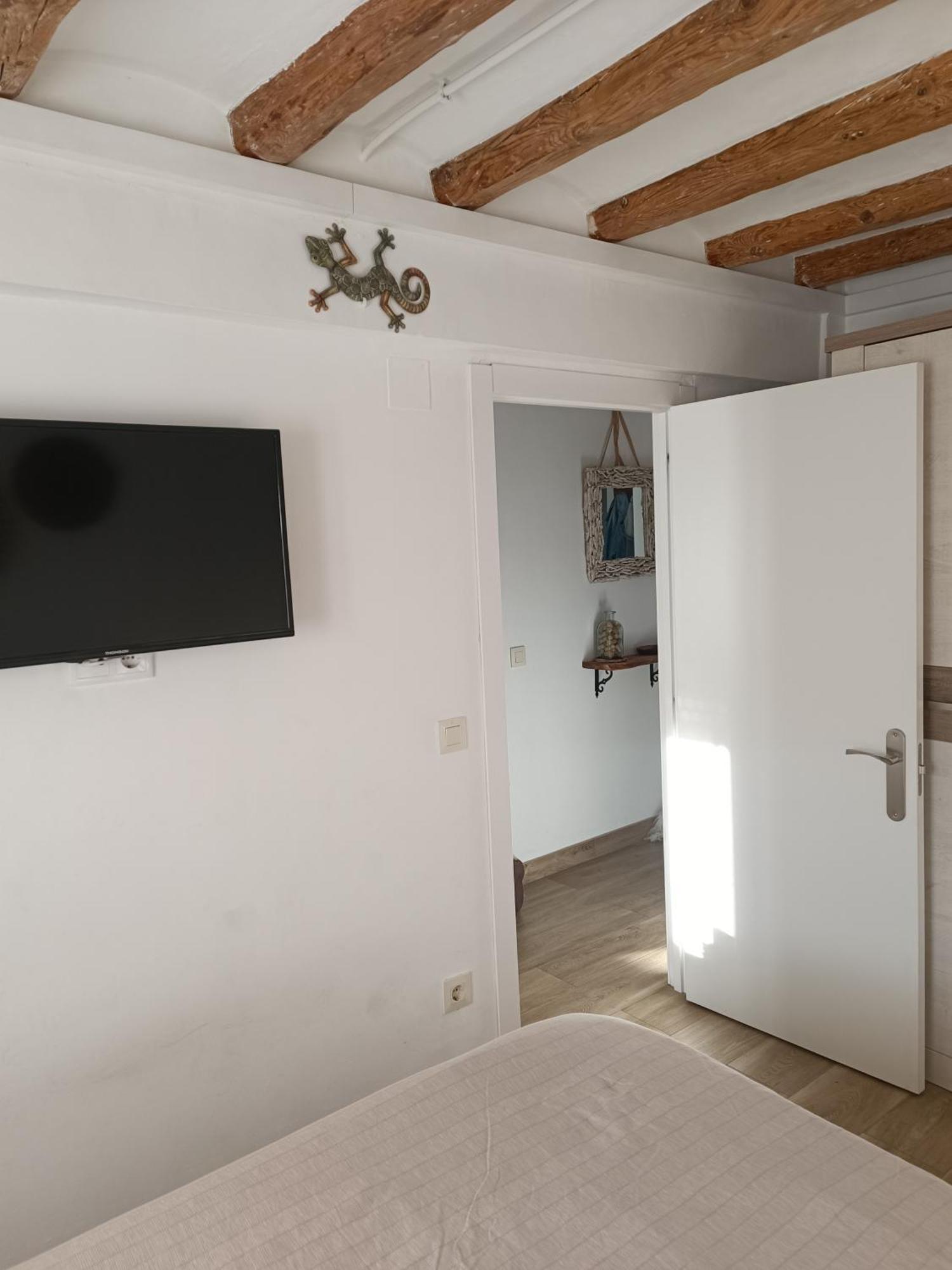 Apartament Turistic Campdevánol المظهر الخارجي الصورة